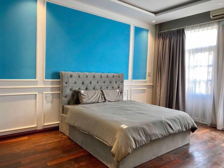# Kiệt Ô tô đậu cửa Đống Đa, 120m2, 5 tầng riêng biệt, sang trọng, 5 phòng rộng, nội thất cao cấp