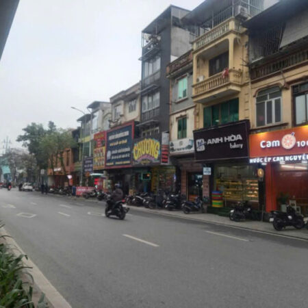 Mặt phố Hoàng Cầu 23m2, 5 tầng, MT3.5m kinh doanh sầm uất 12 tỷ cực hiếm Đống Đa