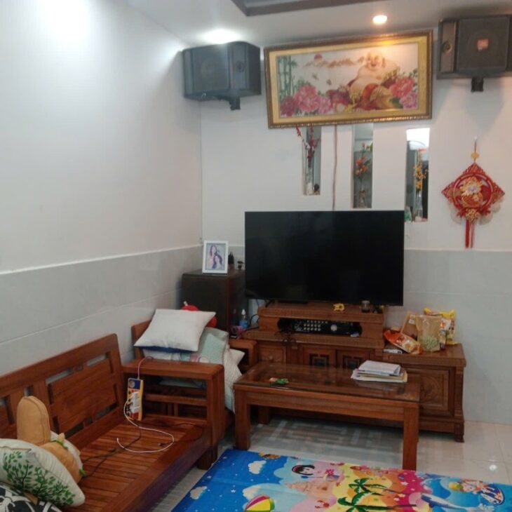 # Nhà Kiệt Hoàng Diệu 38m2, 2 tầng cứng cáp, thoáng sạch, 2.4 tỷ