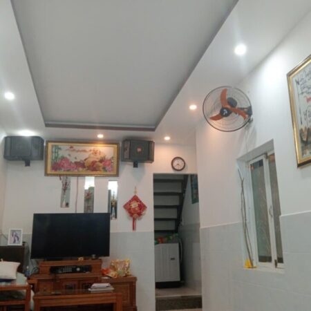 # Nhà Kiệt Hoàng Diệu 38m2, 2 tầng cứng cáp, thoáng sạch, 2.4 tỷ # Nhà Kiệt Hoàng Diệu 38m2, 2 tầng cứng cáp, thoáng sạch, 2.4 tỷ