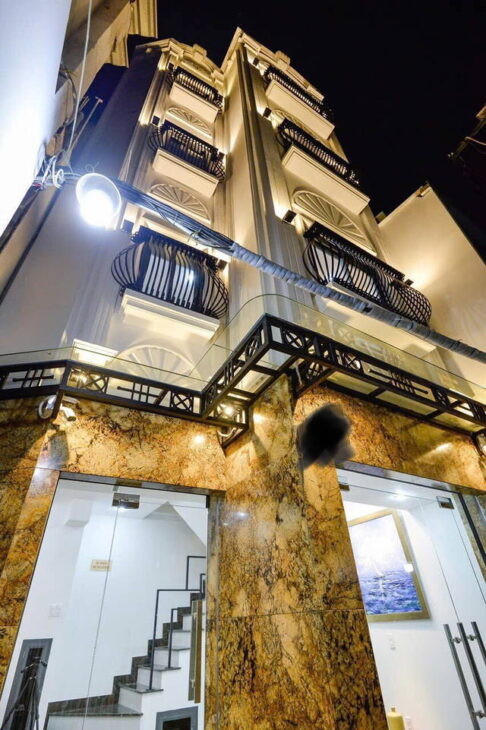 BÁN NHÀ ĐẸP, 4 TẦNG, 3PN, 4WC – VỊ TRÍ VÀNG ĐỀ THÁM, QUẬN 1 – CHỈ 5.7 TỶ