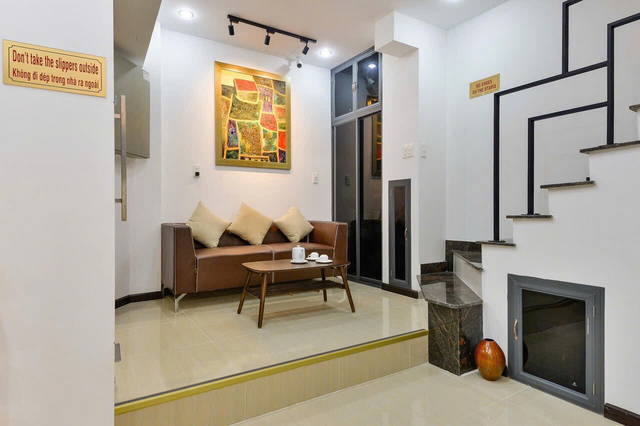 BÁN NHÀ ĐẸP, 4 TẦNG, 3PN, 4WC – VỊ TRÍ VÀNG ĐỀ THÁM, QUẬN 1 – CHỈ 5.7 TỶ