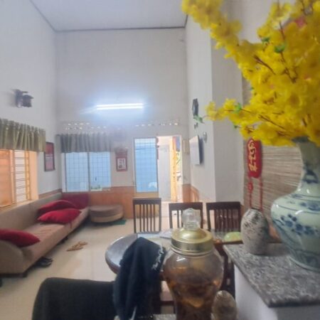 ► Sát MT Lý Thường Kiệt, Lô Góc kiệt Rộng, 45m2, 2 tầng, cứng sạch, hơn 3 tỷ