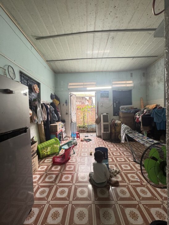 # Nhà sát MT CMT8 Khuê Trung, gần Nguyễn Văn Huyên, 65m2, C4, 2.39 tỷ