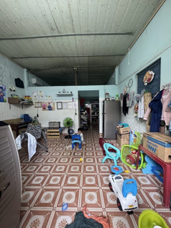 ► Gần Nguyễn Văn Huyên, CMT8, Ô tô đậu, 65m2, C4, 2 mặt thoáng, ngang 6.5m vuông, 2.59 tỷ