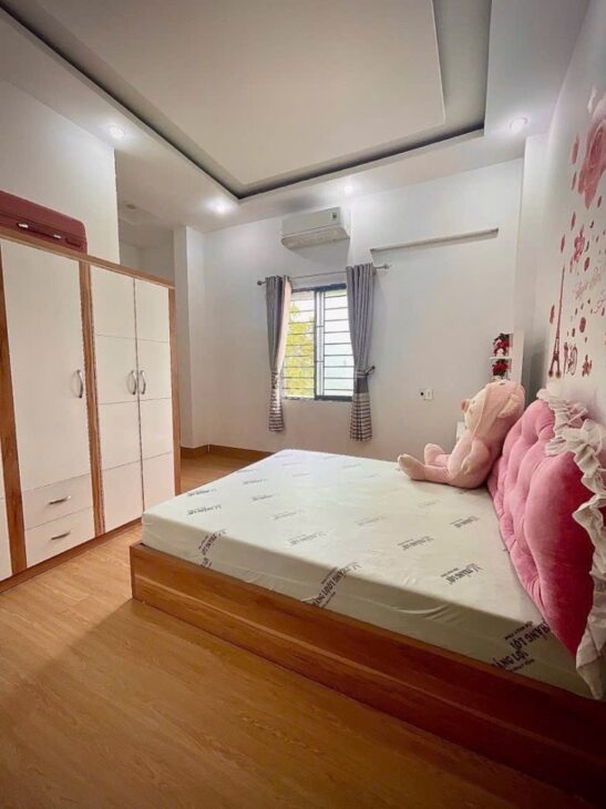 ► Nhà kiệt Lê Văn Hưu gần Chợ Bắc Mỹ An, 65m2, 3 tầng cực đẹp, 3.45 tỷ
