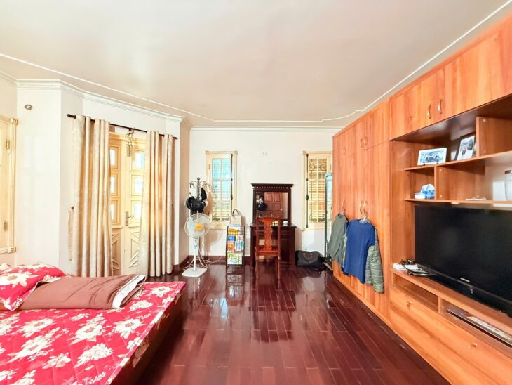 BÁN NHÀ PHỐ TRÍCH SÀI, TÂY HỒ – LÔ GÓC 3 MẶT TIỀN – 60M2 – 5 TẦNG – Ô TÔ ĐỖ CỬA