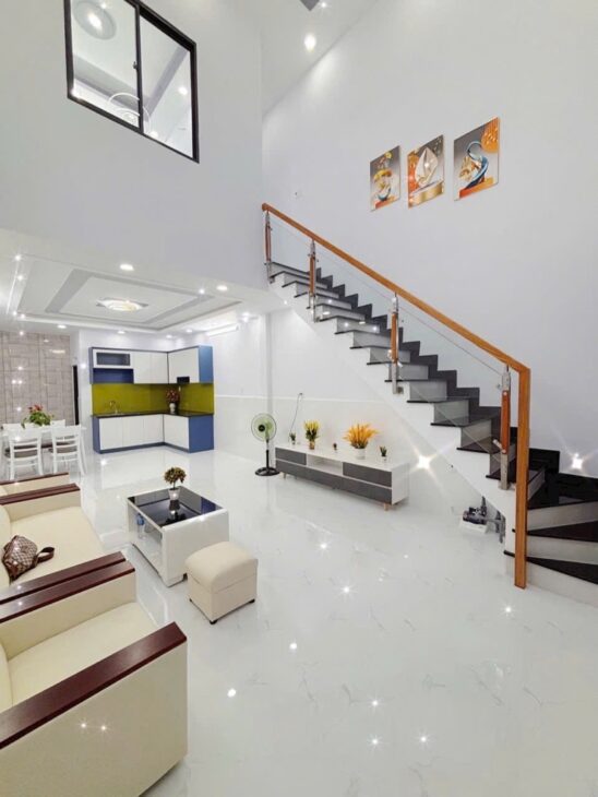 NHÀ 2 TẦNG – LÔ GÓC – 68M2 – HẺM XE HƠI – AEON BÌNH TÂN – Ở NGAY