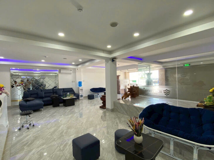 CHO THUÊ NHÀ 5 TẦNG MẶT TIỀN ĐƯỜNG THÍCH QUẢNG ĐỨC (SỐ 4) , P. PHƯỚC HẢI. TP NHA TRANG