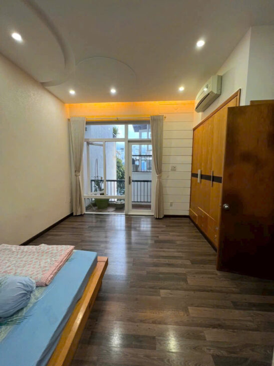 BIỆT THỰ NGAY TRUNG TÂM TP.BIỂN NHA TRANG CẦN CHO THUÊ.