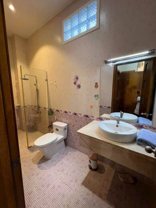 BIỆT THỰ NGAY TRUNG TÂM TP.BIỂN NHA TRANG CẦN CHO THUÊ.