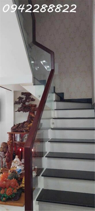 GIẢM 400TR ! NHÀ 3 TẦNG NỞ HẬU – 50M2 – HẺM THÔNG 6M – GIÁ CHỈ 5.X TỶ – TẶNG FULL NỘI THẤT CC