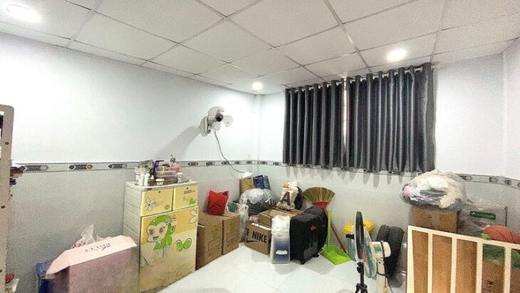 NHÀ MỚI KÍNH CONG – Ở NGAY – ĐẦY ĐỦ CÔNG NĂNG – HẺM 3M THÔNG – 31M – 3 TẦNG – CHỈ 3.5 TỶ – NGUYỄN