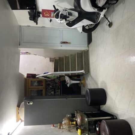 ???? GIÁ HƠN 3 TỶ – NGÕ THÔNG – GẦN PHỐ – MẶT TIỀN RỘNG – KHUNG CỘT CHẮC CHẮN