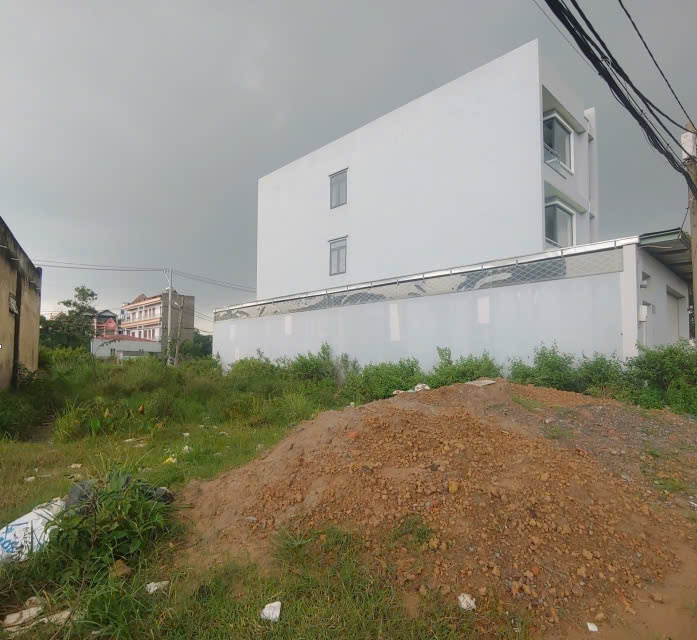 Cần Bán Lô Đất Ở Xã Bà Điểm, Huyện Hóc Môn