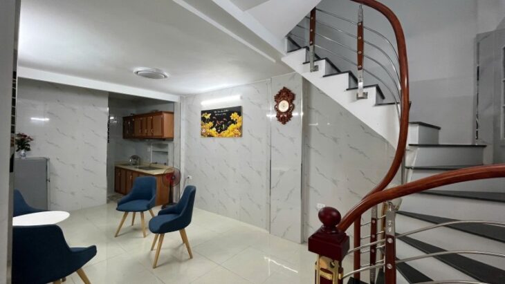Hiếm Đống Đa 32m2 x 3T, 2 thoáng trước sau, không lỗi, không QH, chỉ 4,65 tỷ Hiếm Đống Đa 32m2 x 3T, 2 thoáng trước sau, không lỗi, không QH, chỉ 4,65 tỷ