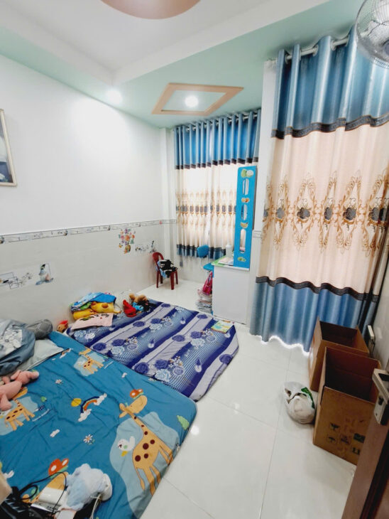 Gíá chỉ 4.5 TỶ TL! 36M², 2Tầng/3Pn, HẺM XE HƠI-P1 Gò Vấp!