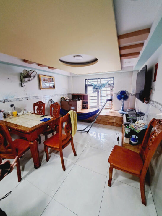 Gíá chỉ 4.5 TỶ TL! 36M², 2Tầng/3Pn, HẺM XE HƠI-P1 Gò Vấp!