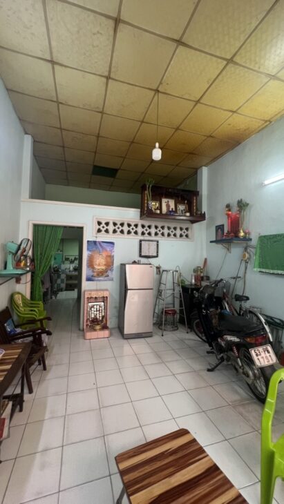 Bán nhà DT 44m2, Hẻm xe hơi Đường Hòa Bình, Q. Tân Phú