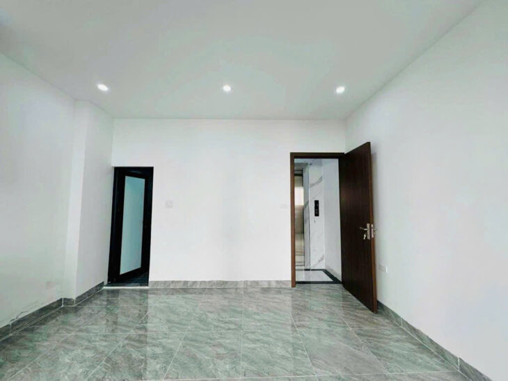 Bán nhà Phố Thái Hà_Siêu Phẩm Lô Góc_Vinfast Đỗ Cửa_39mx6T_Giá: 13.7 Tỷ_Lh: 0396935190.