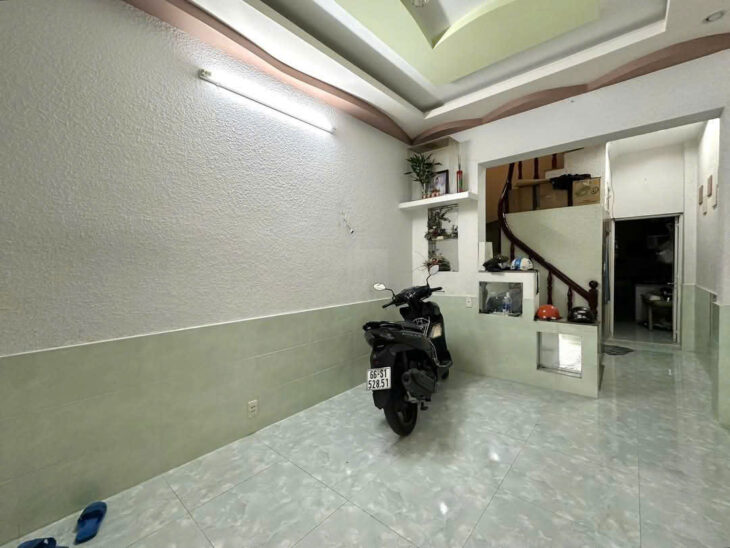 Chỉ 4.2 TỶ TL! 42M², 2Tầng /3pn, HẺM XE HƠI, Lê Văn Thọ Gò Vấp!