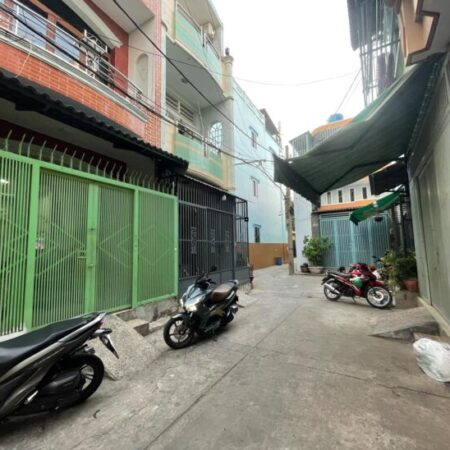 Bán Nhà Hẻm Xe Hơi 7 Chỗ 5m, 40m², Tô Hiệu Tân Phú, Chỉ 137,5 Triệu/M² Bán Nhà Hẻm Xe Hơi 7 Chỗ 5m, 40m², Tô Hiệu Tân Phú, Chỉ 137,5 Triệu/M²