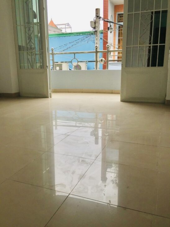 Bán nhà DT 40m2, Hẻm xe hơi 5m Đường Tô Hiệu, Q. Tân Phú