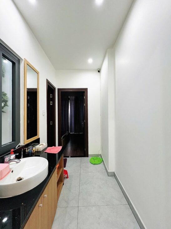 Bán nhà Mặt Tiền KD DT 68m2, Đường Trịnh Đình Trọng, Quận Tân Phú