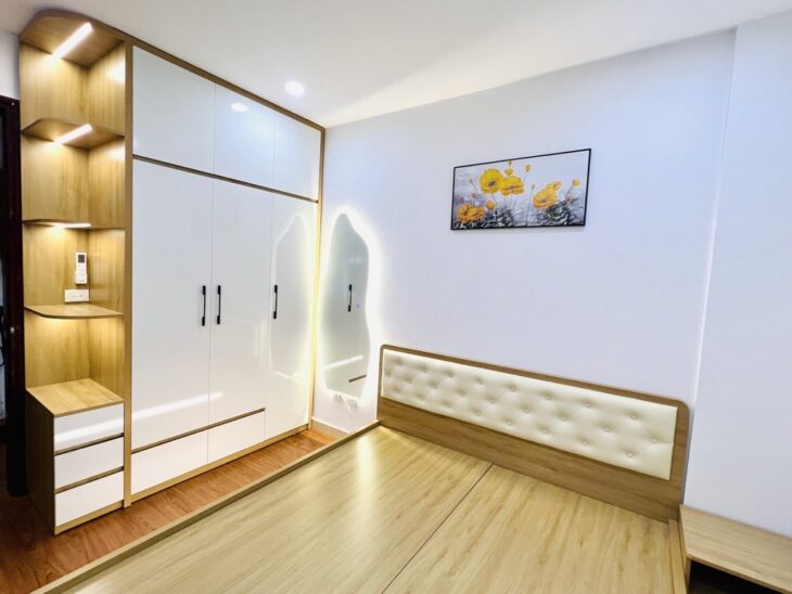 CHUNG CƯ VIỆT HƯNG LONG BIÊN- 2 NGỦ CHỈ 1.98 TỶ FULL NỘI THẤT.