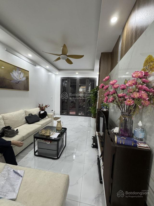 Bán nhà xây mới thiết kế hiện đại – Định Công Thượng, ngõ thông tứ phía 40m2x5T, giá nhỉnh 6 tỷ