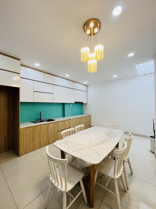 Bán nhà mặt phố Trường Thọ, Thủ Đức, 63m2, 6.2 tỷ, 3 tầng