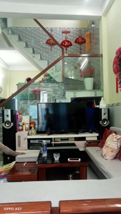 Bán nhà gần cầu Sông Hàn, ô tô vào cách nhà vài bước chân mà giá chỉ hơn 3 tỷ.