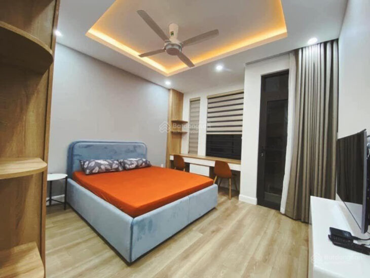Bán gấp mặt phố Hồ Ba Mẫu 90m2 5 tầng kinh doanh vô địch chỉ 31 tỷ