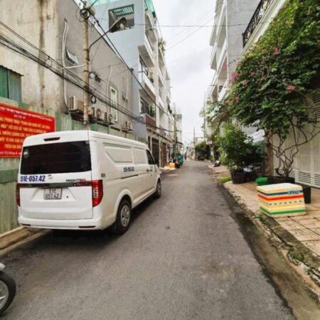NHÀ 5 TẦNG – 4.5×12 – ĐƯỜNG XE TẢI – LÊ VĂN QUỚI – BÌNH TÂN – CHỈ 6.xx TỶ