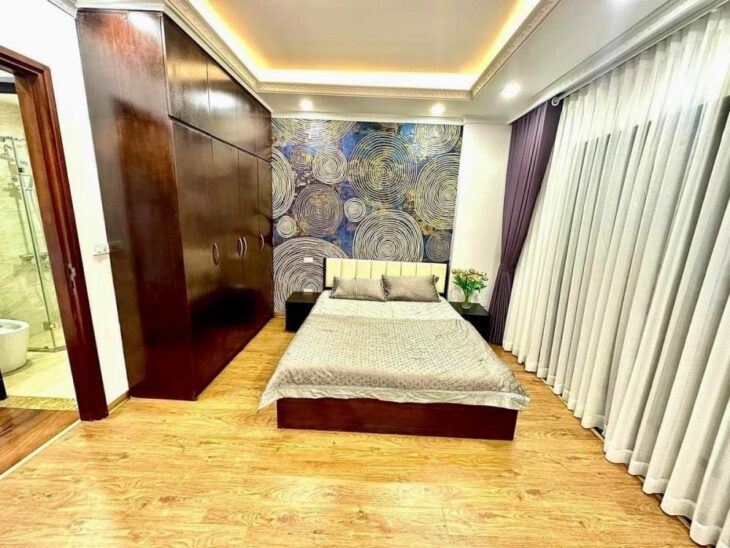 Bán Nhà mới đẹp 6 Tầng, 36m², Hoàng Quốc Việt, Cầu Giấy, thang máy– Giá 7.95 Tỷ