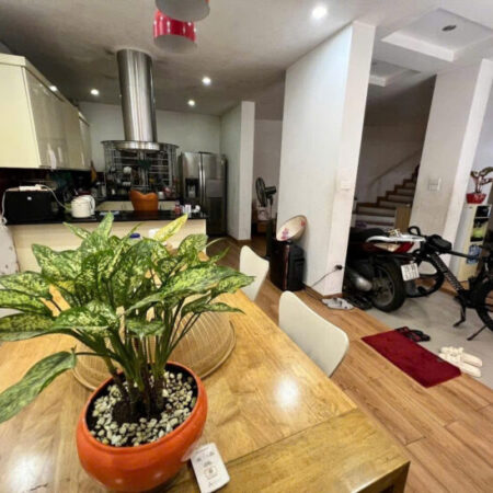 NGUYỄN PHÚC LAI – HOÀNG CẦU – ĐỐNG ĐA – Ô TÔ 7 CHỖ – 74M2 – 4 TẦNG – HƠN 20 TỶ