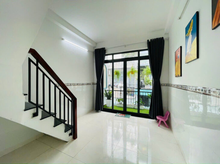 PHẠM VĂN CHIÊU – NHÀ 4 TẦNG – HẺM XE HƠI – CHỈ 2.98 TỶ – SỔ VUÔNG A4