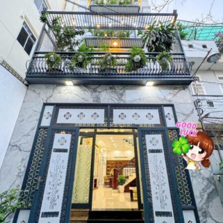 Cần bán gấp nhà và phố Nguyễn Thị Thập quận 7 1 trệt 2 lầu sổ riêng