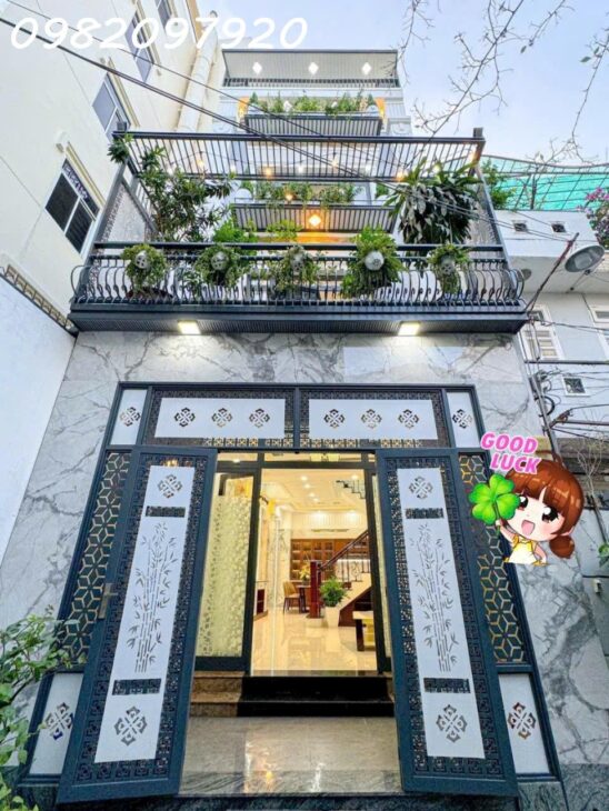 Cần bán gấp nhà phố Nguyễn Thị Thập Q.7 1 trệt 2 lầu sổ riêng