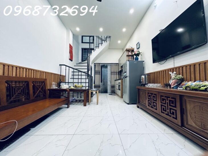 ♦️♦️ 5.4 TY – 25M *6 TẦNG – CHÍNH CHỦ NHÀ DÂN- CÁT LINH – ĐỐNG ĐA – HÀ NÔI – OTO TRÁNH????.