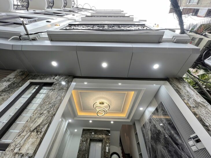 BÁN NHÀ KHƯƠNG ĐÌNH THANH XUÂN 6 TẦNG THANG MÁY NGOC NÔNG GẦN PHỐ NHÀ MỚI TINH NỘI THẤT ĐẸP 9,9 TỶ