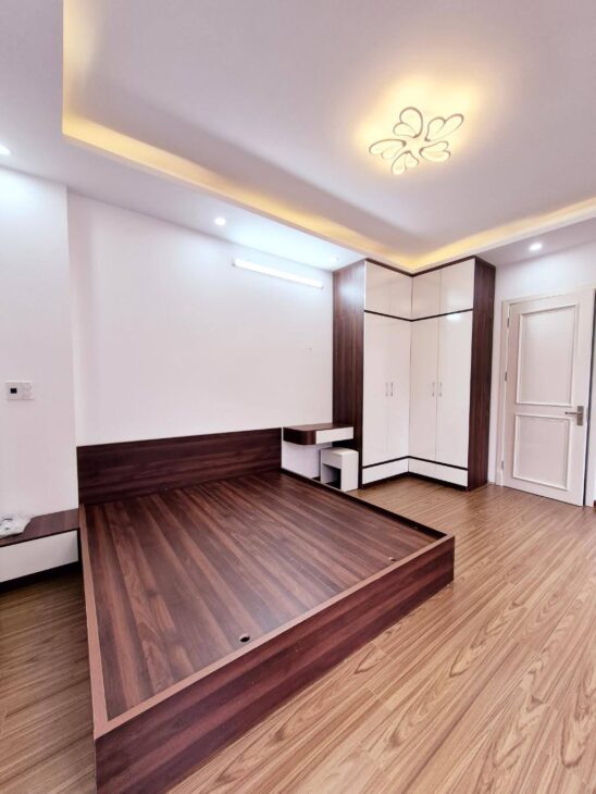 BÁN NHÀ 5 TẦNG – PHỐ MINH KHAI, HÀ NỘI – 6.6 TỶ – SỔ ĐỎ VUÔNG