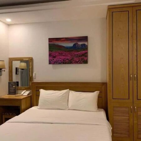 SIÊU PHẨM LÔ GÓC 2MT – TT QUẬN 7 – NGANG 9M – CÓ HẦM VÀ THANG MÁY – DÒNG TIỀN 2.4 TỶ 1 NĂM – CHỈ 44