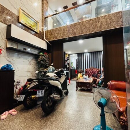 BÁN NHÀ LÊ VĂN LƯƠNG-5 TẦNG-NHỈNH 11 TỶ BÁN NHÀ LÊ VĂN LƯƠNG-5 TẦNG-NHỈNH 11 TỶ