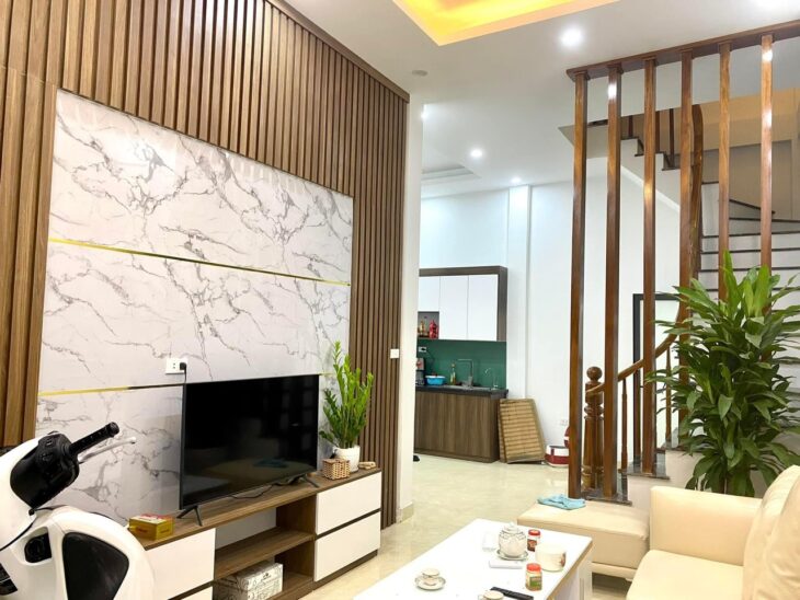 Cần bán nhà phân lô 4 tầng 65m mt 5m phố HOÀNG NGỌC PHÁCH – Đống Đa