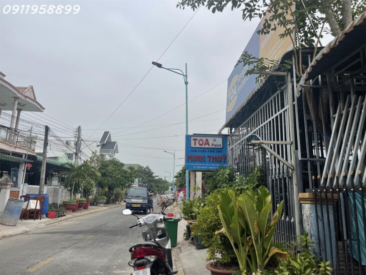 Bán nhà mặt tiền Nguyễn Văn Cừ, Tân Thiện, thị xã LaGi giá ngộp 1.5 tỷ