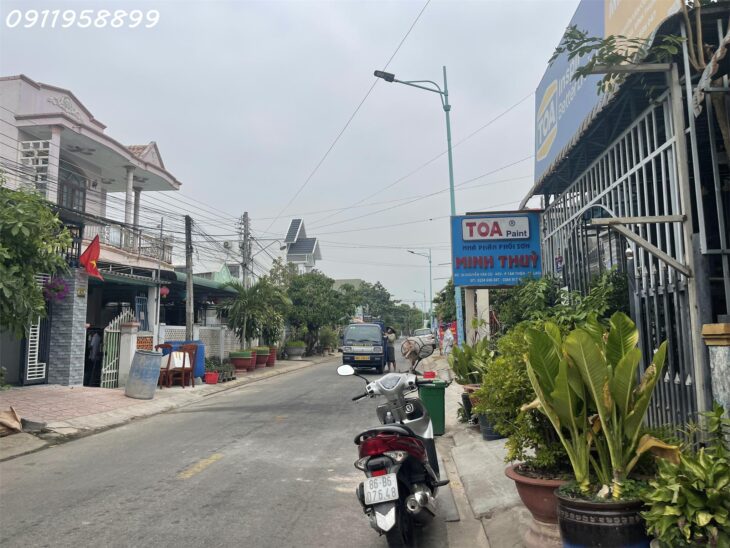 Bán nhà mặt tiền Nguyễn Văn Cừ, Tân Thiện, thị xã LaGi giá ngộp 1.5 tỷ