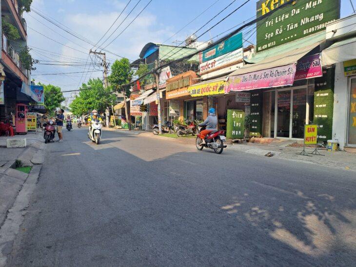 Bán nhà (23 x 100) Mặt Tiền Hiệp Thành 13, Quận 12 Giá 76 tỷ