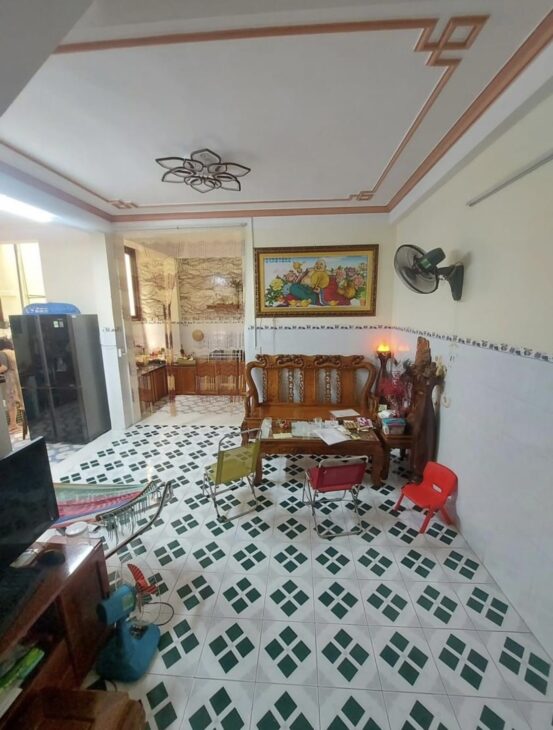 NHÀ ĐẸP 2T – ĐẤT RỘNG 121M2 – GẦN BIỂN & BỆNH VIỆN – KHU DÂN CƯ VIP GIÁ 5.3 TỶ