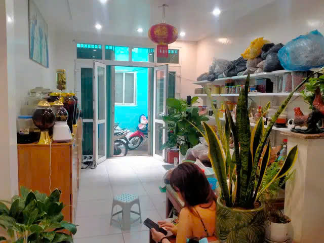 Bán nhà Xuân La, Tây Hồ 60mx5 tầng KCBT, 3 gác tránh 9.5 tỷ.